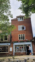 Duke Of York outside