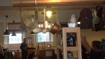 Brew Brothers inside