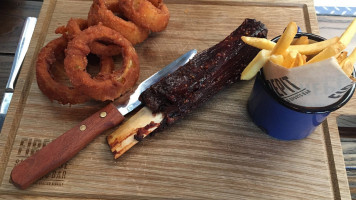 Firepit Smokehouse And Sports food