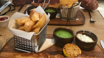 The Red Lion Freshwater food