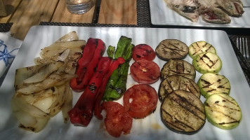 Venta A Los Cuatro Vientos food