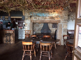 Seven Stones Inn inside