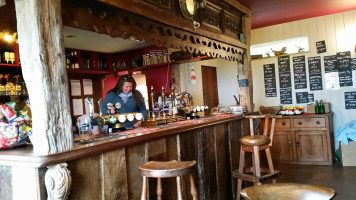 Seven Stones Inn inside