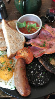 The Stag & Huntsman food