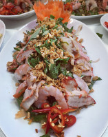 Saigon Restaurant food