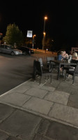 The White Lion outside