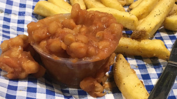 Norton Canes Services, M6 food