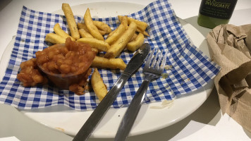 Norton Canes Services, M6 food