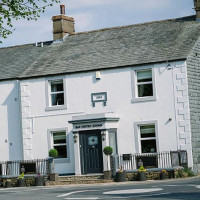 1863 With Rooms outside