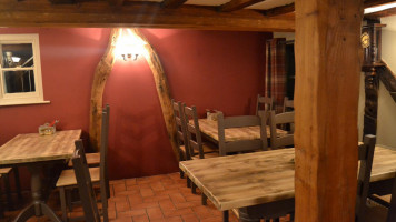 The Punchbowl Inn inside