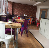 Berry's Tearoom inside
