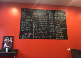 Wine And Dine At Oscar's menu