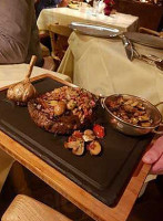 Krone-stuben Im Romantik- Die Krone Von Lech