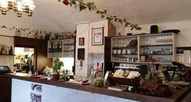 Gasthaus am Predigtstuhl Inh. Smolik Abutalib Stefanie inside