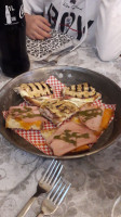La Cucina food
