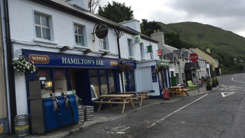 Hamiltons outside