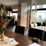 Holzofen Pizzeria inside