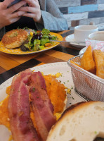 Knowle Indian Brasserie food