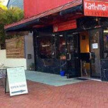 Khan's Battersea London Extérieur