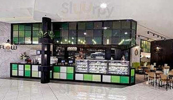 San Carlo inside