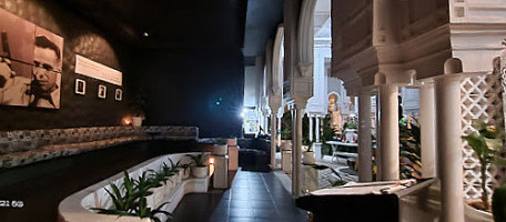 Turtle Bay Bristol Cheltenham Road inside
