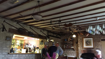 The White Hart inside