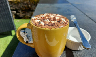 Sheena's Tea Hut drink