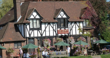The Crown Inn Cookham outside