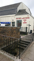 Bell Lane Fryer outside