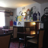 Bishop Lacy À l'intérieur