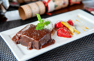 The Fir Tree Country food