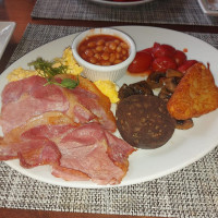 The Fir Tree Country food