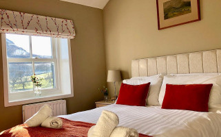 Kirkstile Inn inside