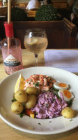 The Queens food