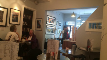 Cafe Wargeh inside