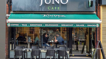 Cafe Wargeh outside
