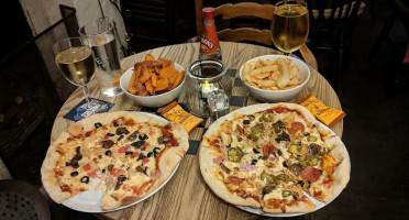 The Bush Inn food