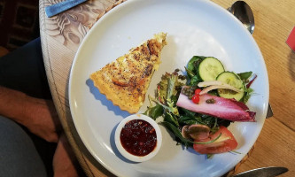 The Globe Inn food