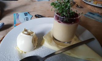 The Globe Inn drink