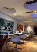 Cafe Continental inside