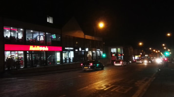 Pasha Shisha outside
