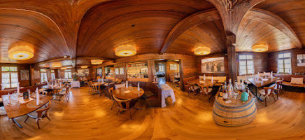 The Old Plough inside