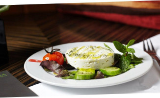 Noura Pavilion, Kingston food