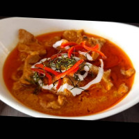 Regional Thai Taste Reigate food