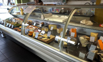 Deli Dine drink