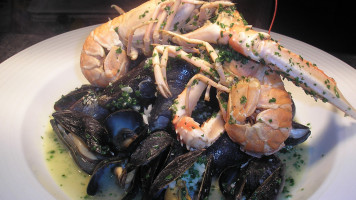 West End Bistro food