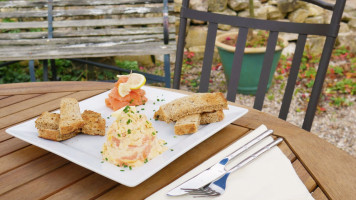 The Crew Yard Cafe Bistro food