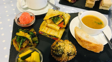 The Crew Yard Cafe Bistro food
