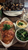 Bistro Lotte food