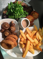 Alara Bistro Grill food